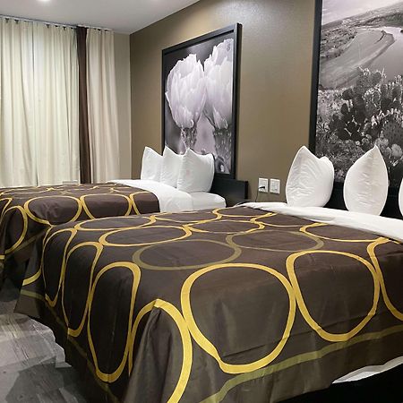 ซูเปอร์ 8 บาย วินด์แฮม ฮูสตัน นอร์ทเวสต์ Hotel ภายนอก รูปภาพ
