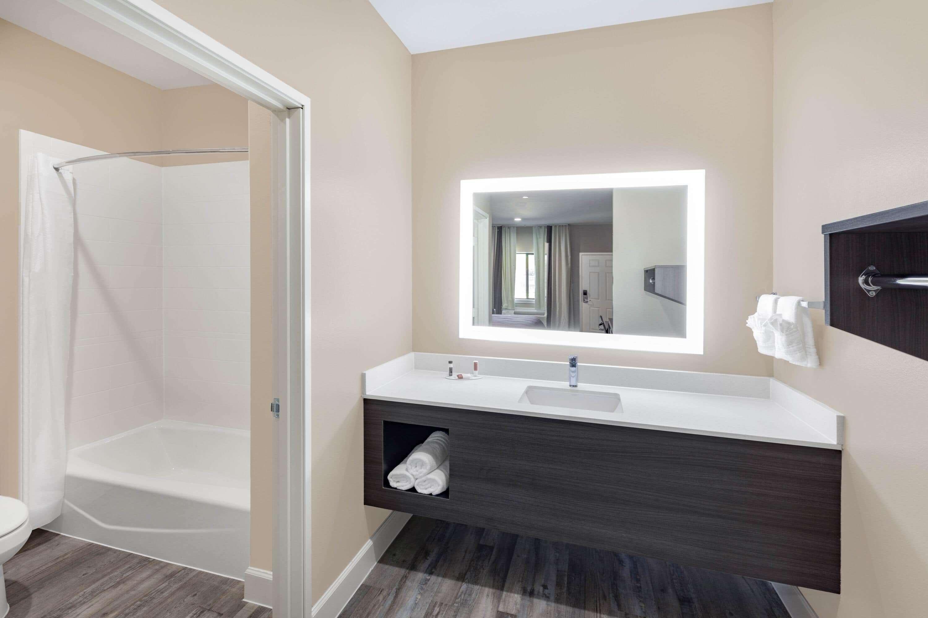 ซูเปอร์ 8 บาย วินด์แฮม ฮูสตัน นอร์ทเวสต์ Hotel Jersey Village ภายนอก รูปภาพ